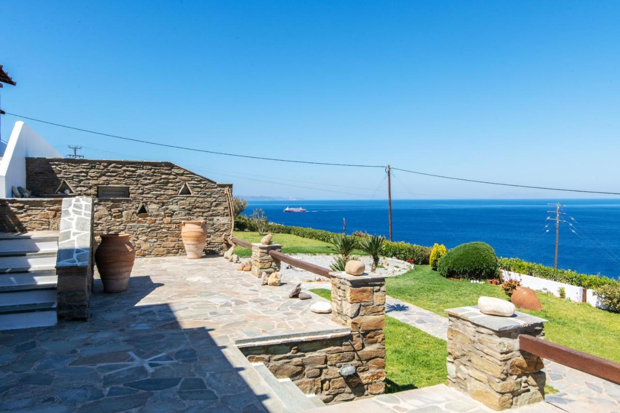 Sail Inn Agios Romanos Exterior foto